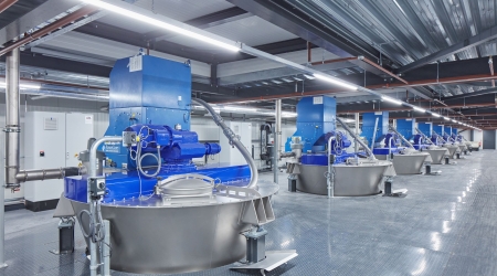 Productie granulaat Productie omgeving met granulaat machines
